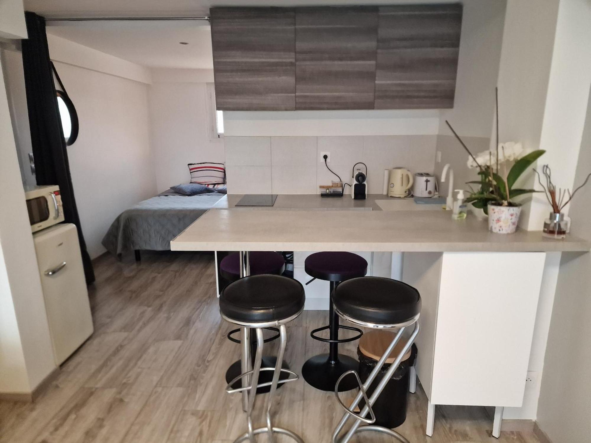 Spacieux Studio Dans Le Beaujolais Saint-Georges-de-Reneins Exterior foto